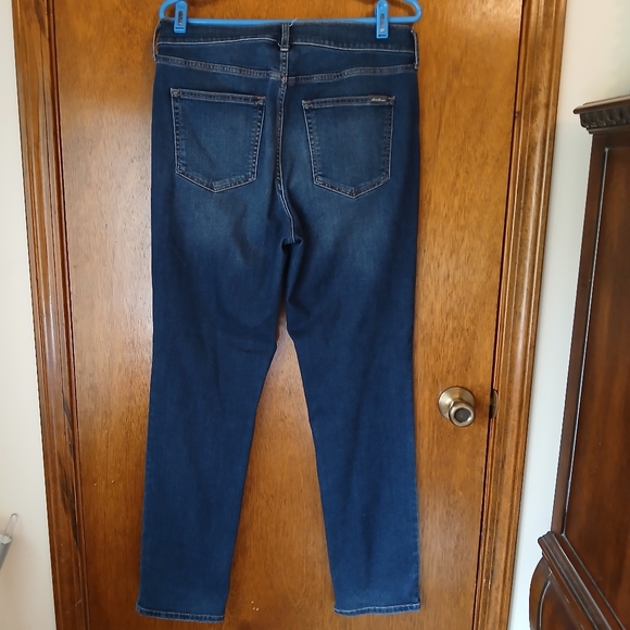 EddieBauer Slightly Curvy High Rise Slim Straight 12 - Picture 3 of 14